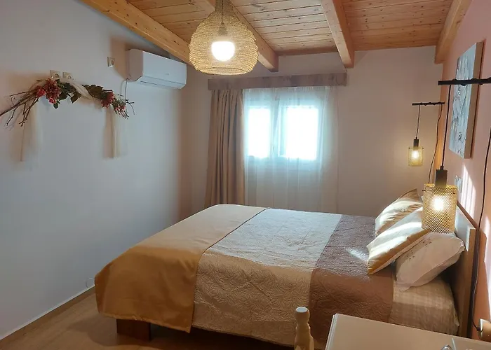 Zoi Luxurious Seaview Retreat *