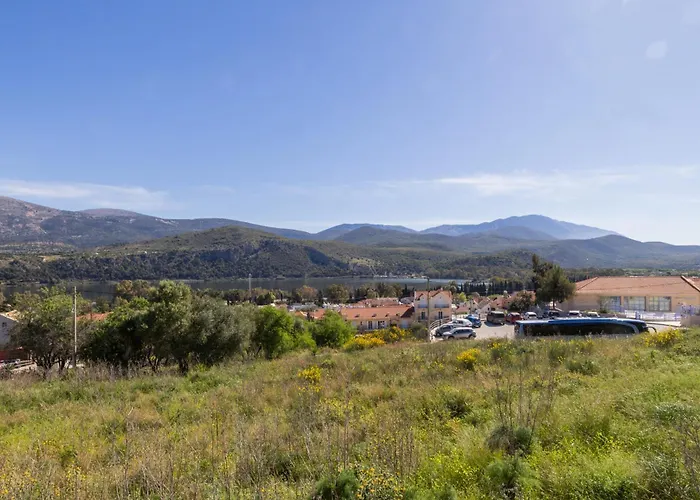 Zoi Luxurious Seaview Retreat *