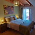 Zoi Luxurious Seaview Retreat شقة