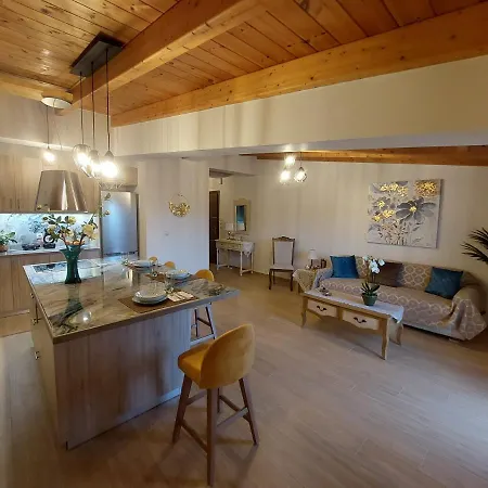 Apartmán Zoi Luxurious Seaview Retreat