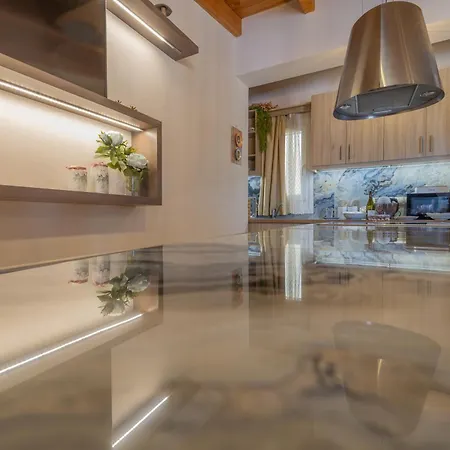 Zoi Luxurious Seaview Retreat