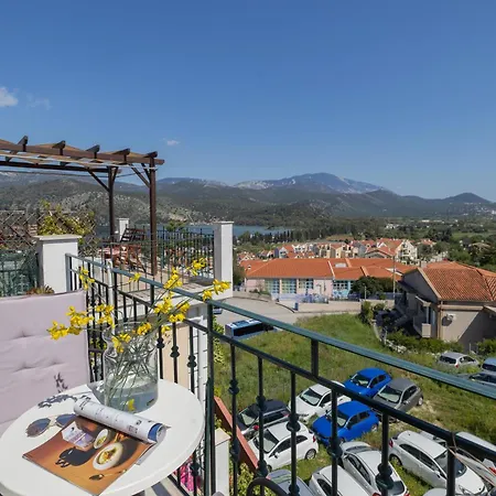 Zoi Luxurious Seaview Retreat Apartmán *